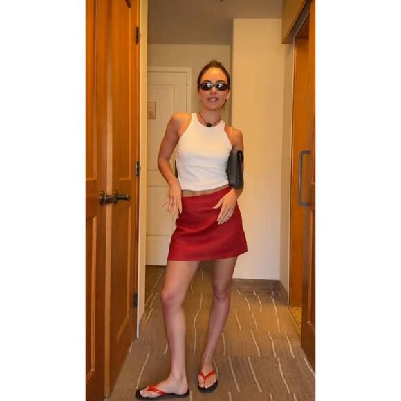 Jack Rogers Palm Beach Burgundy Sandals | Leather Whipstitch Preppy Resort Chic - Picture 16 of 16